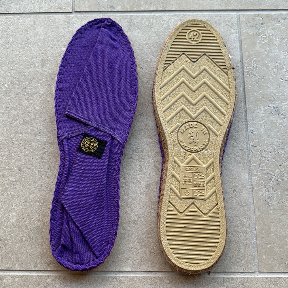 Espadrilles - Picture 2 of 2